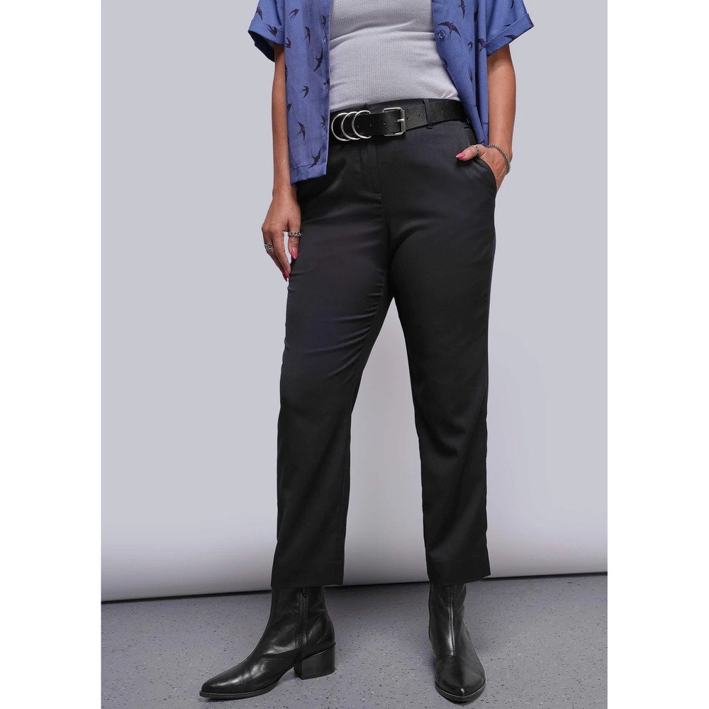 Wildfang Empower Slim Crop Pant Black Size 20 Business Casual Formal Trousers